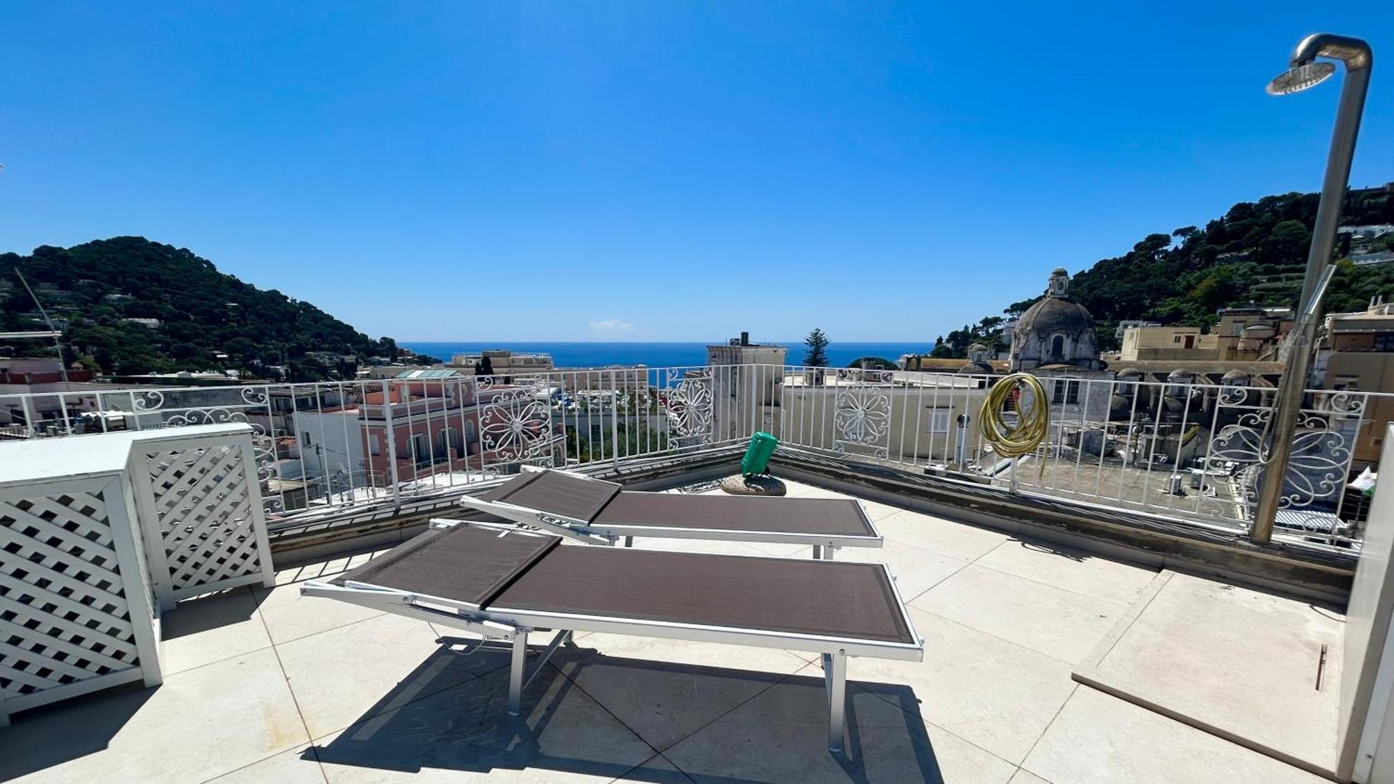 Rooftop Luxury Suite By Caprirooms Exterior foto